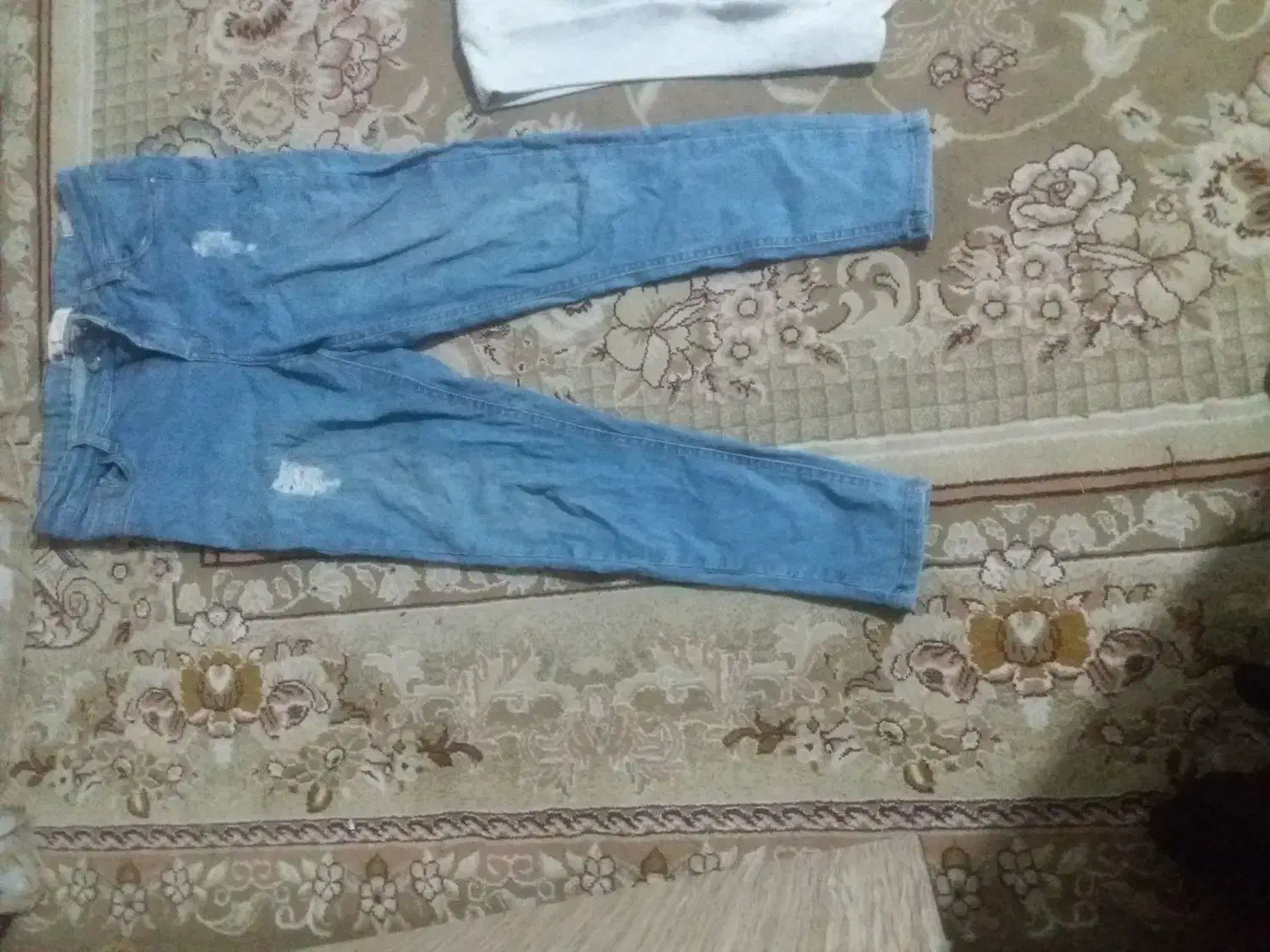 لباسای واقعااعلاازنظرجنس ضخیم پارچه وماندگار|لباس|لولمان, |دیوار