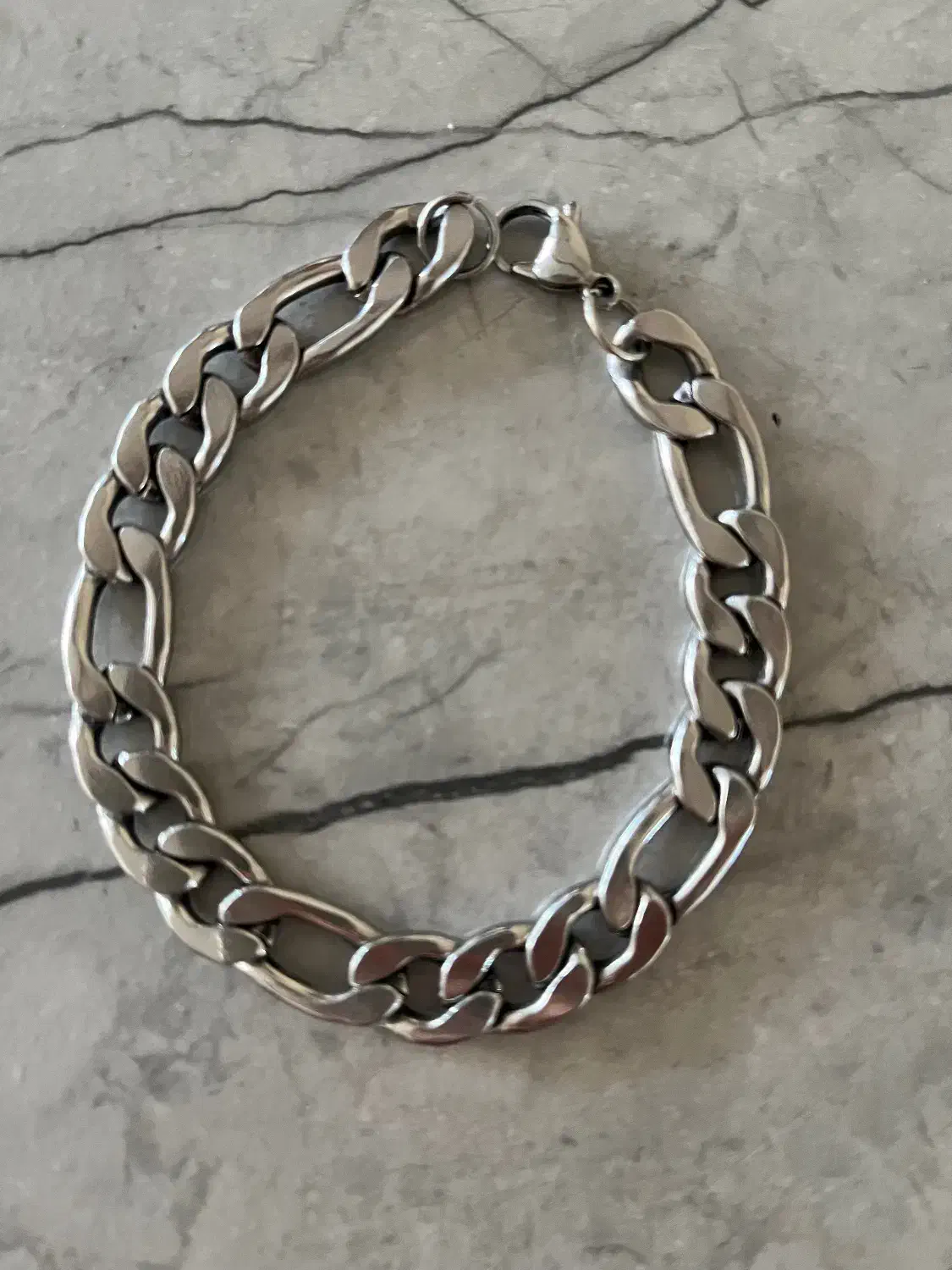 دستبند کارتیر|بدلیجات|شاهین‌شهر, شهرک گلدیس|دیوار