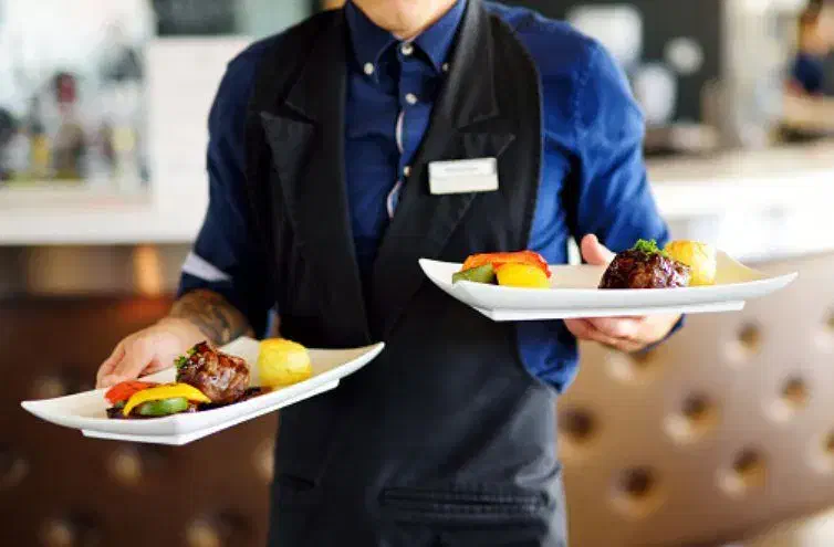 استخدام در رستوران ایرانی ،‌ فرنگی|استخدام خدمات فروشگاه و رستوران|اراک, |دیوار