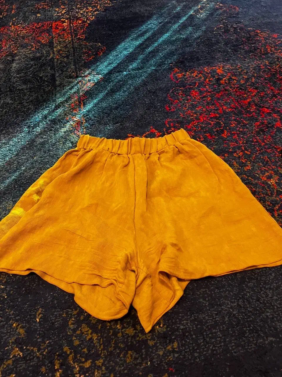 تعدادی شلوار و شلوارک فری سایز|لباس|بابلسر, |دیوار