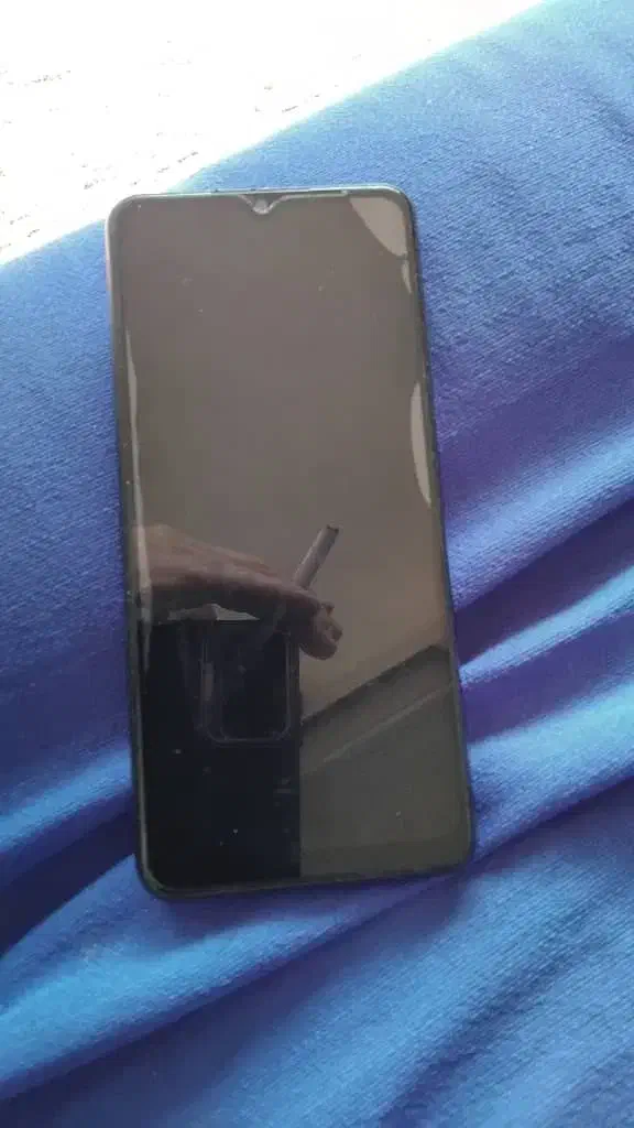 یک عددگوشی فولادهای سالم|موبایل|سیاهکل, |دیوار