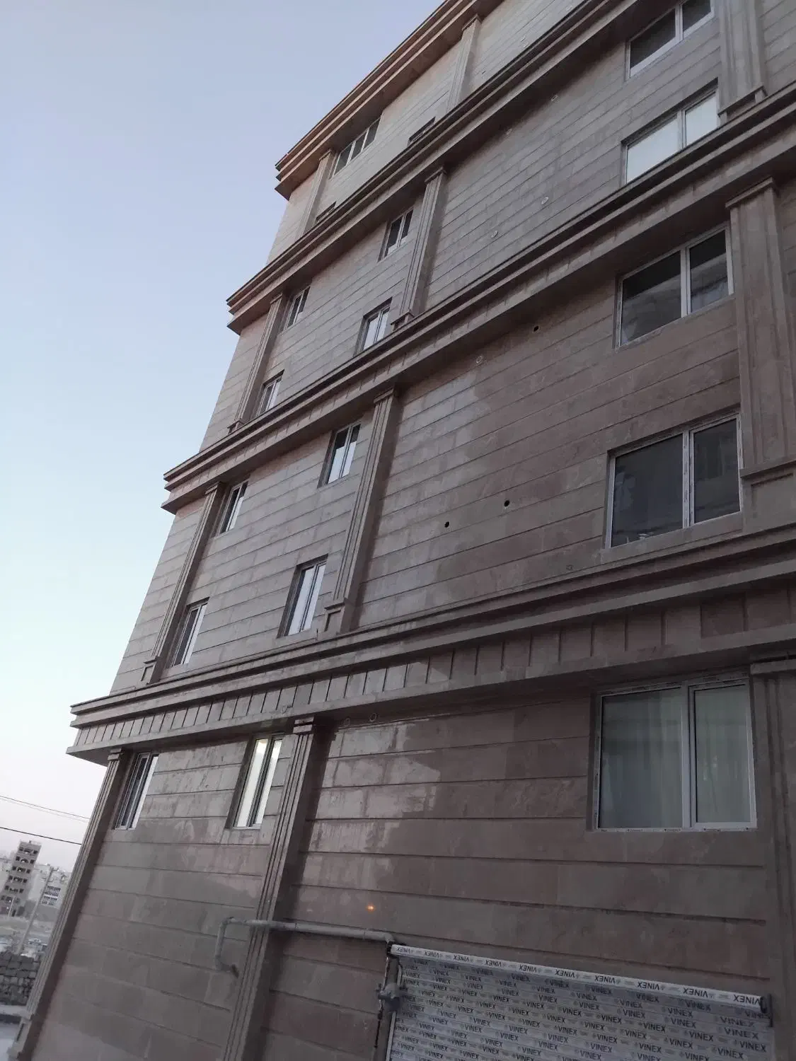 انجام کارهای ساختمانی کاشی کاری کف|خدمات پیشه و مهارت|اسدآباد, |دیوار