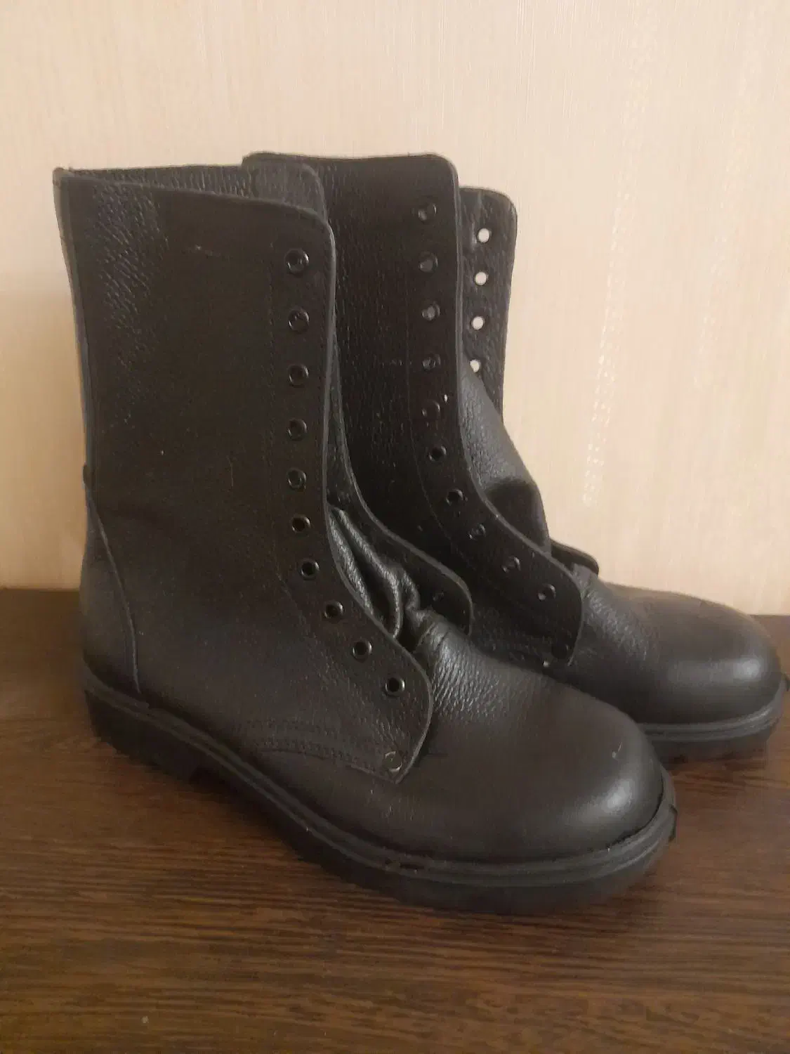 پوتین سربازی|کیف، کفش، کمربند|تهران, سبلان (لشگر)|دیوار