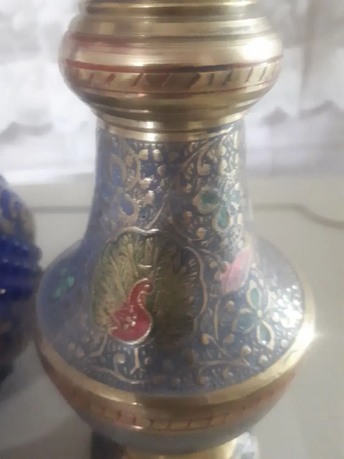 گلدان برنجی قلمکاری عطیقه|کلکسیون اشیاء عتیقه|ساوه, |دیوار