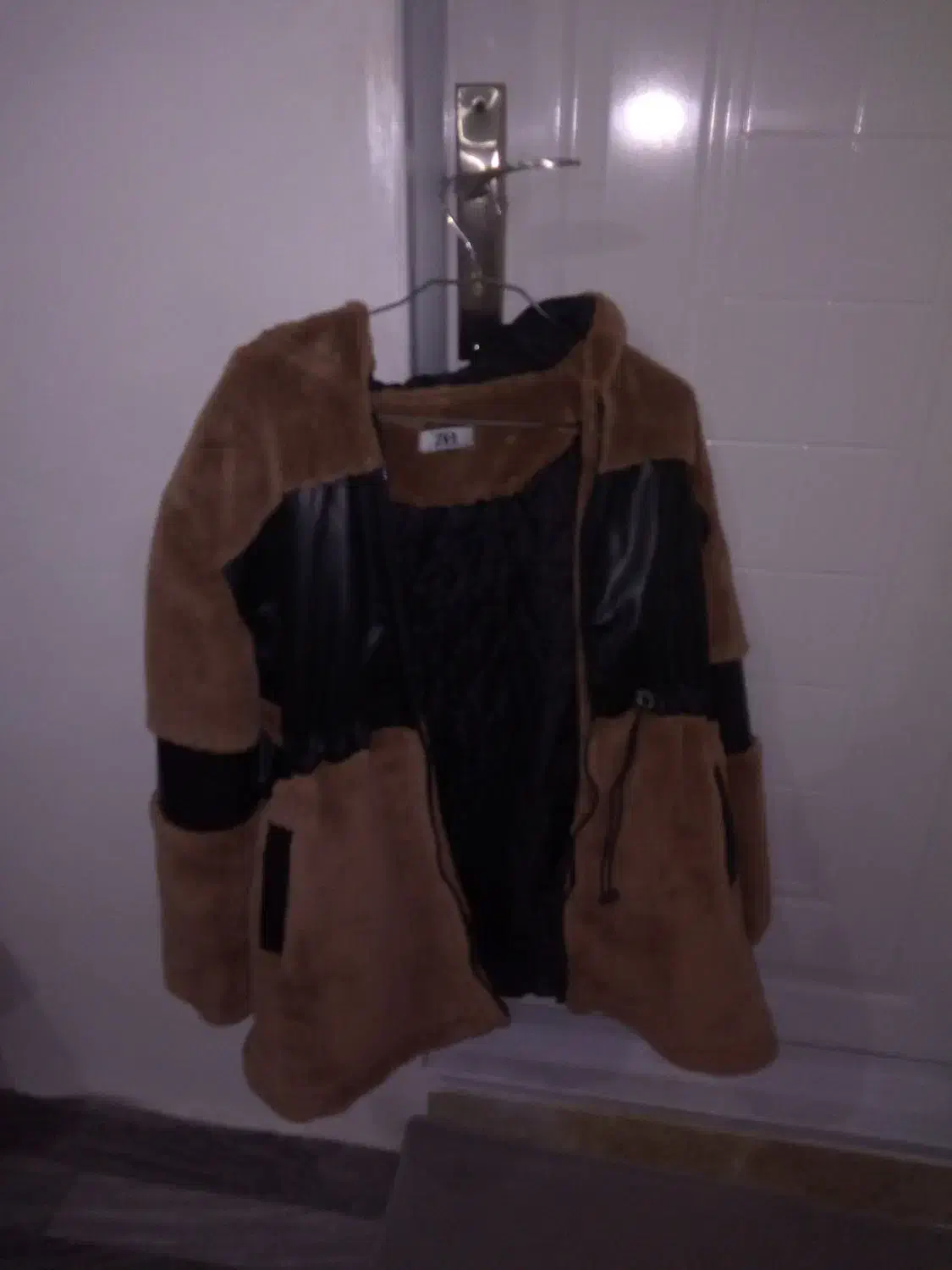 لباس|لباس|خوی, |دیوار