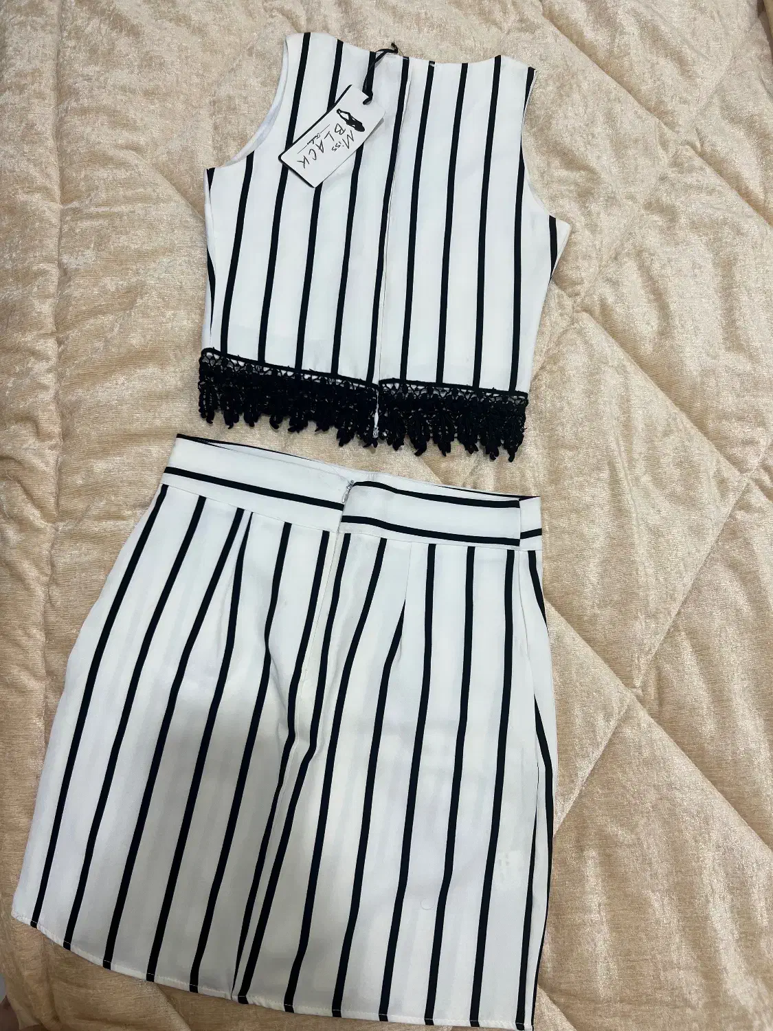 لباس زنانه ترک|لباس|ساری, |دیوار