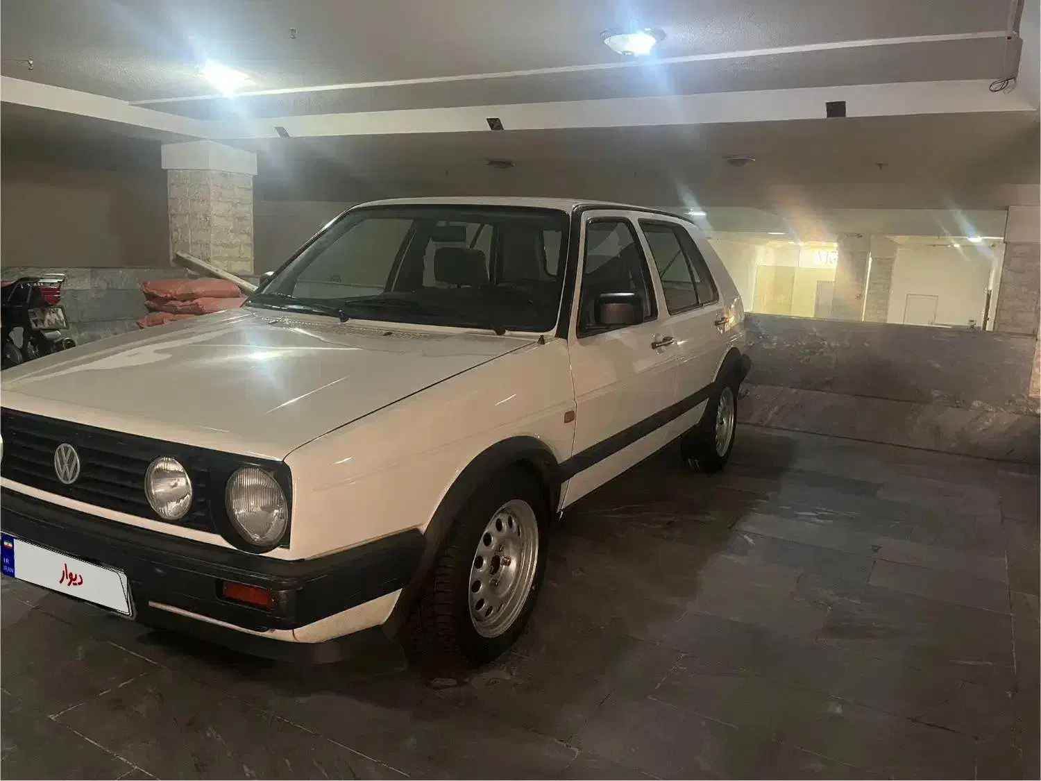 گلف نسل دو|خودرو کلاسیک|تهران, امانیه|دیوار