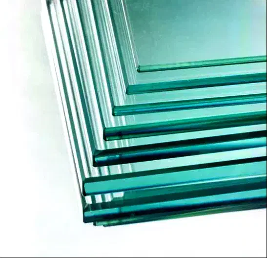 شیشه سکوریت دست دوم|مصالح و تجهیزات ساختمان|آران و بیدگل, |دیوار