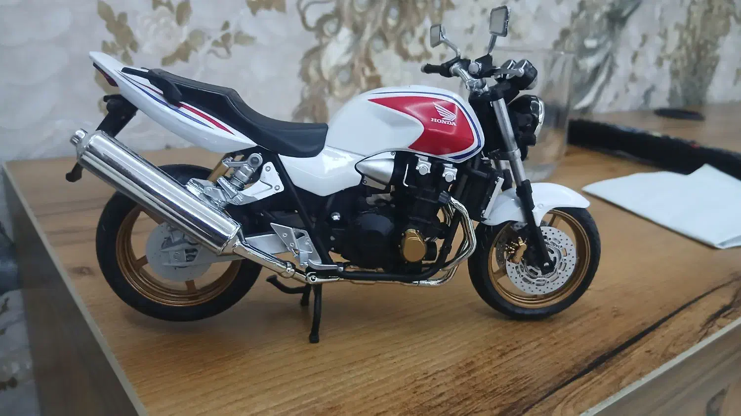 ماکت CB1300|اسباب‌‌بازی|رشت, حسین آباد|دیوار