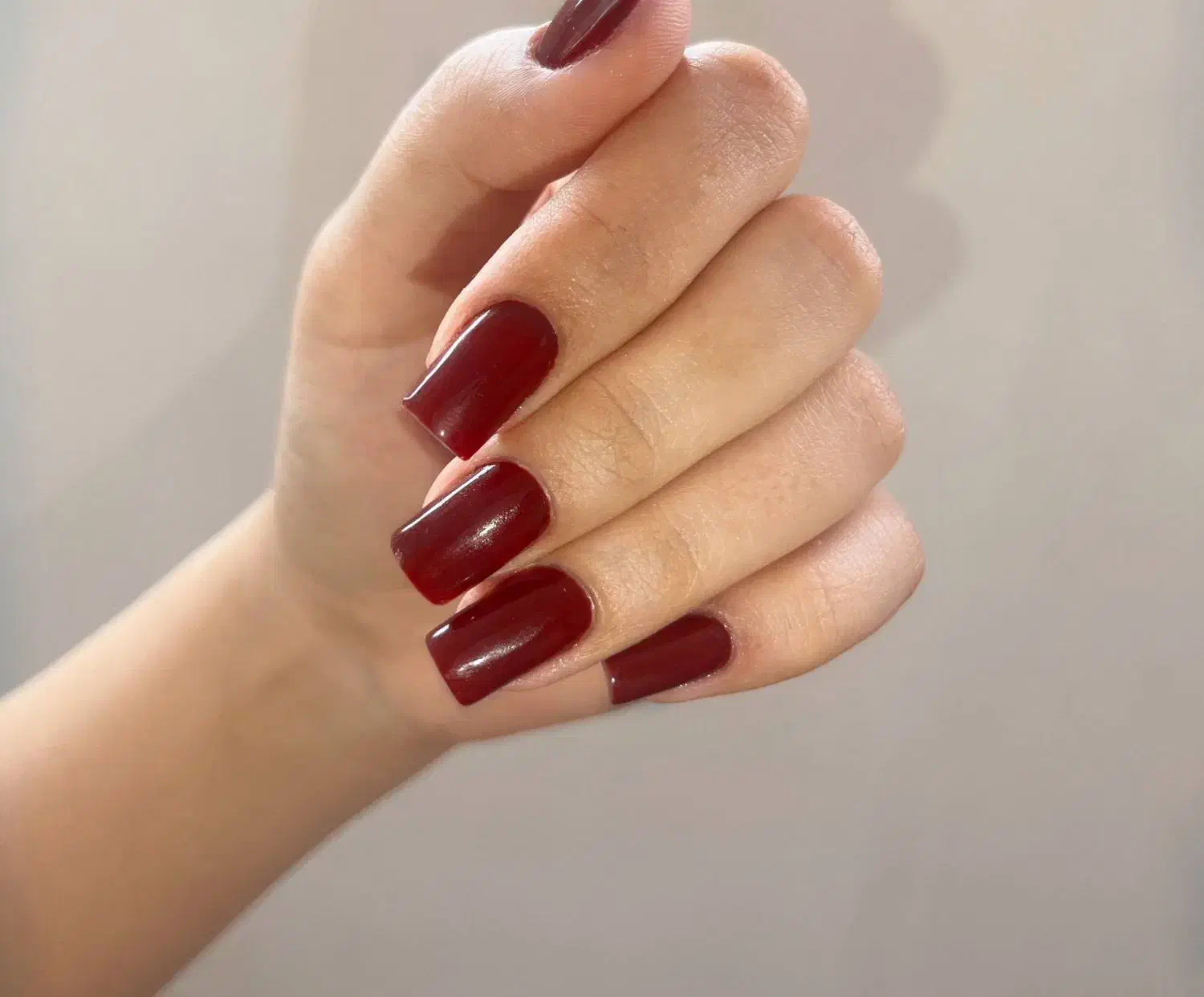 ترمیم ناخن دست و ژلیش ساده|خدمات آرایشگری و زیبایی|رشت, چله خانه|دیوار