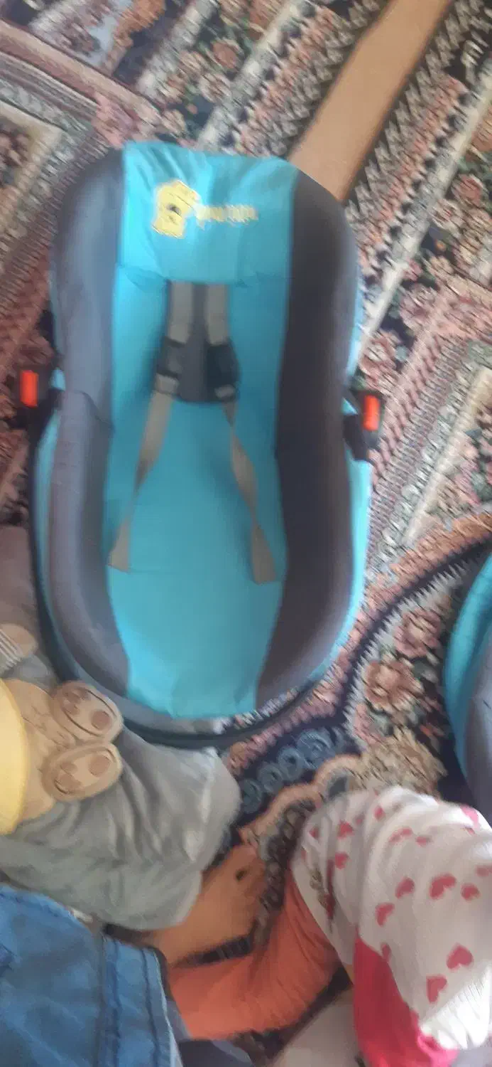 کریر و کیف|کالسکه و لوازم جانبی|شهرکرد, |دیوار