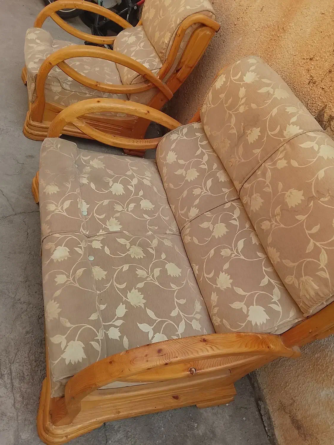 مبل همراه جلومبلی موجود شد|مبلمان خانگی و میز عسلی|مسجد سلیمان, |دیوار