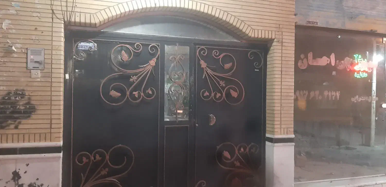 درب آهنی|مصالح و تجهیزات ساختمان|جهرم, |دیوار