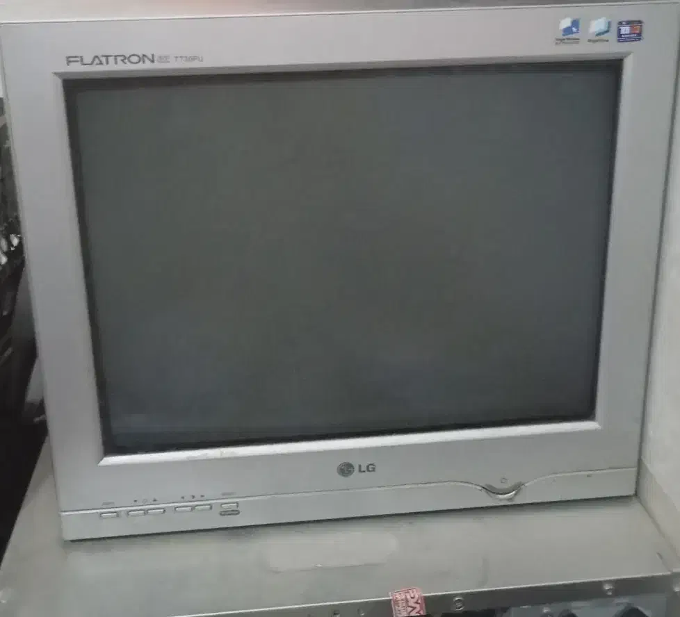 مانیتورالی جی|قطعات و لوازم جانبی رایانه|زاهدان, |دیوار