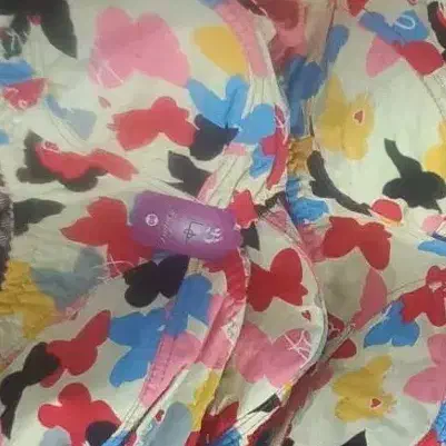 لباس زیر|لباس|قم, دانشگاه قم|دیوار