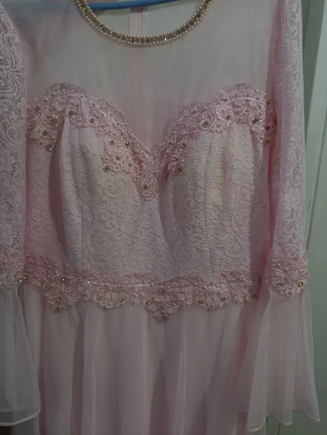 لباس مجلسی زنانه|لباس|بومهن, |دیوار