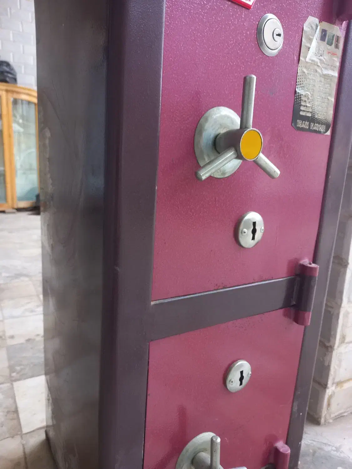 گاو صندوق در حد نو|ابزارآلات|کوهدشت, |دیوار