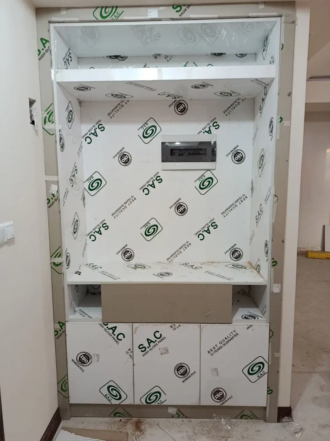 نصب کمد و کابینت به صورت دستمزدی|خدمات پیشه و مهارت|اصفهان, تخت فولاد|دیوار