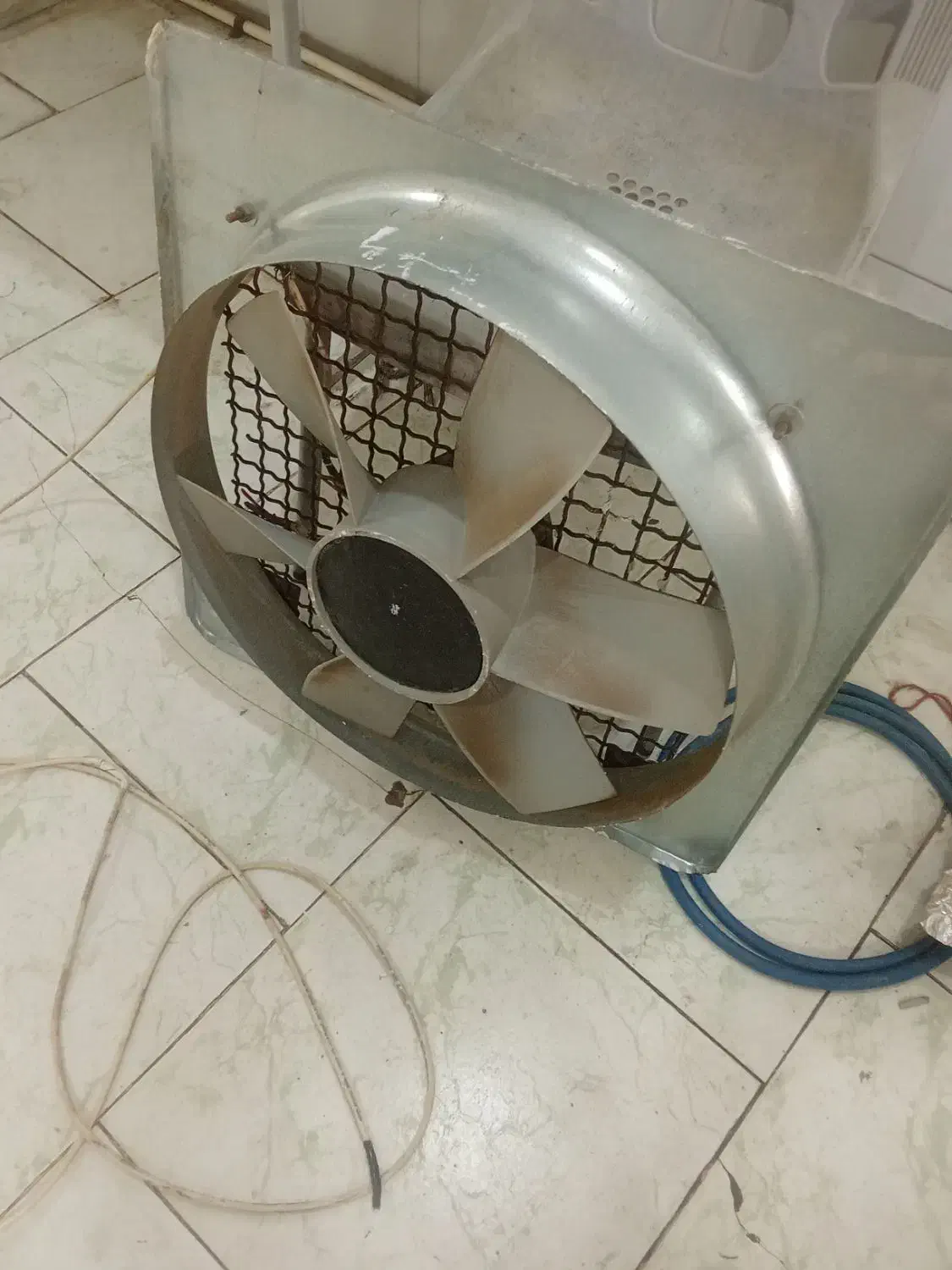 هواکش|پنکه و تصفیه‌کنندهٔ هوا|نیشابور, فردوسی جنوبی|دیوار