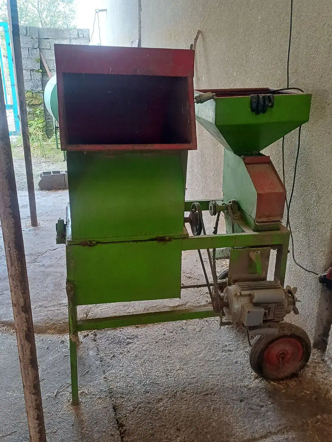 فروش علوفه خرد کون واسیاب کن|ماشین‌آلات صنعتی|بندر انزلی, جزیره|دیوار