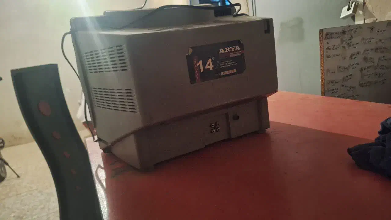 تلویزیون 14اینچ|تلویزیون و پروژکتور|ساوه, |دیوار