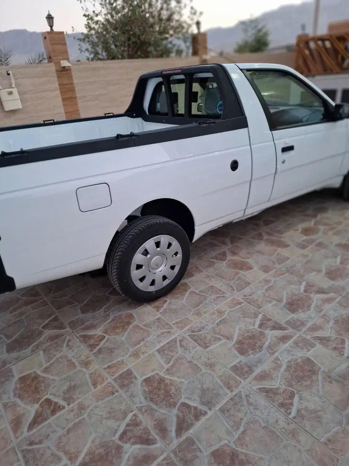 اریسان رنگ سفید ۴۰۳خشک|خودرو سواری و وانت|لامرد, |دیوار