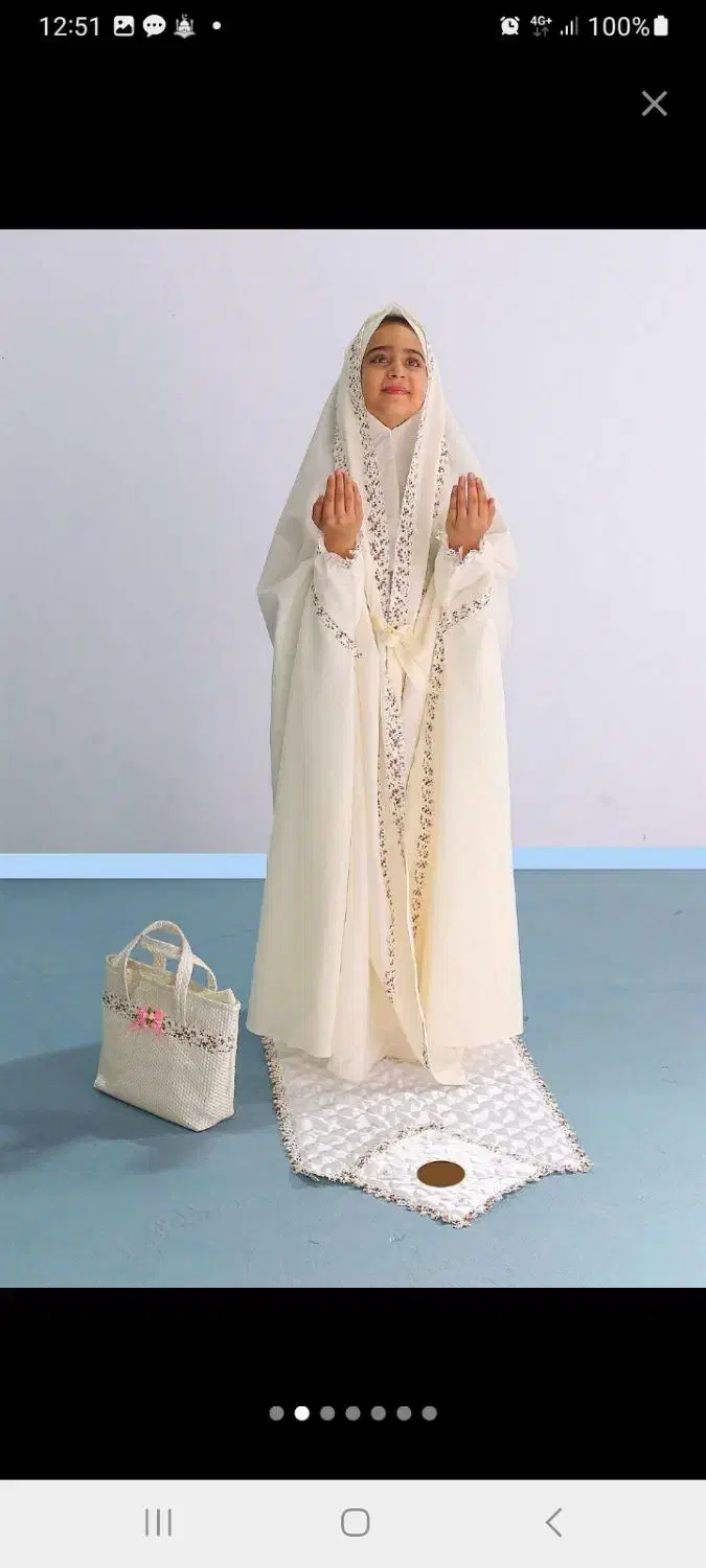 سرویس جشن تکلیف|لباس|ری, سرتخت|دیوار