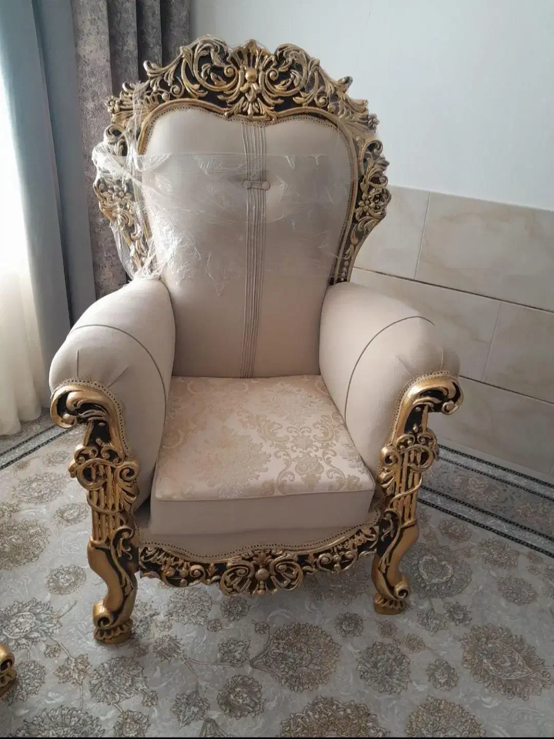 مبلمان ۷ نفره|مبلمان خانگی و میز عسلی|جغتای, |دیوار