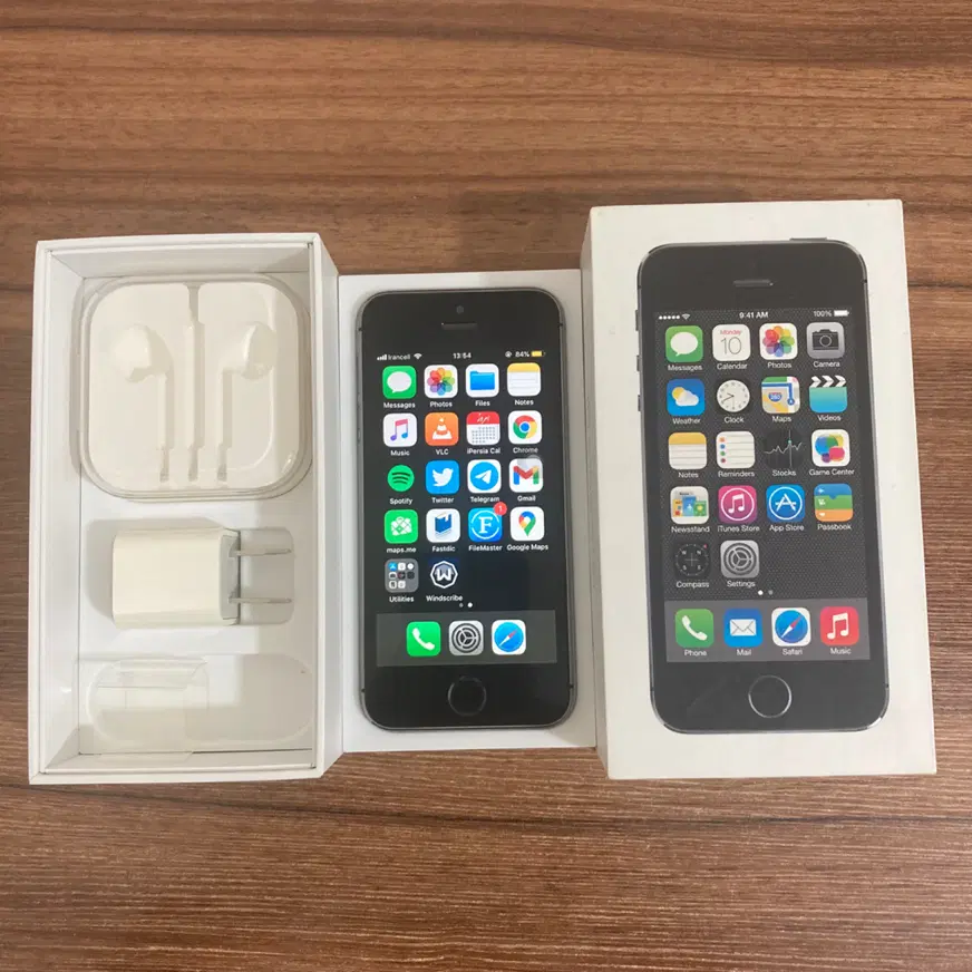 آیفون 5S 64GB|موبایل|تهران, تهرانسر شرقی|دیوار