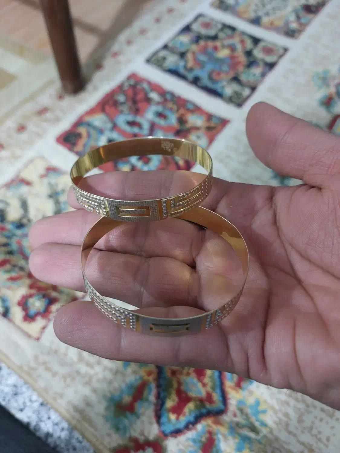 النگوطلا|جواهرات|همدان, |دیوار