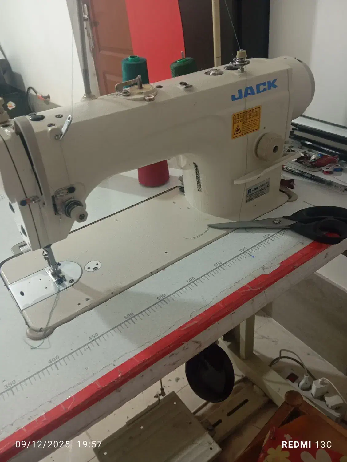 چرخ خیاطی راسته دوز دینام سرخود مدل جک|لوازم خیاطی و بافتنی|تبریز, |دیوار