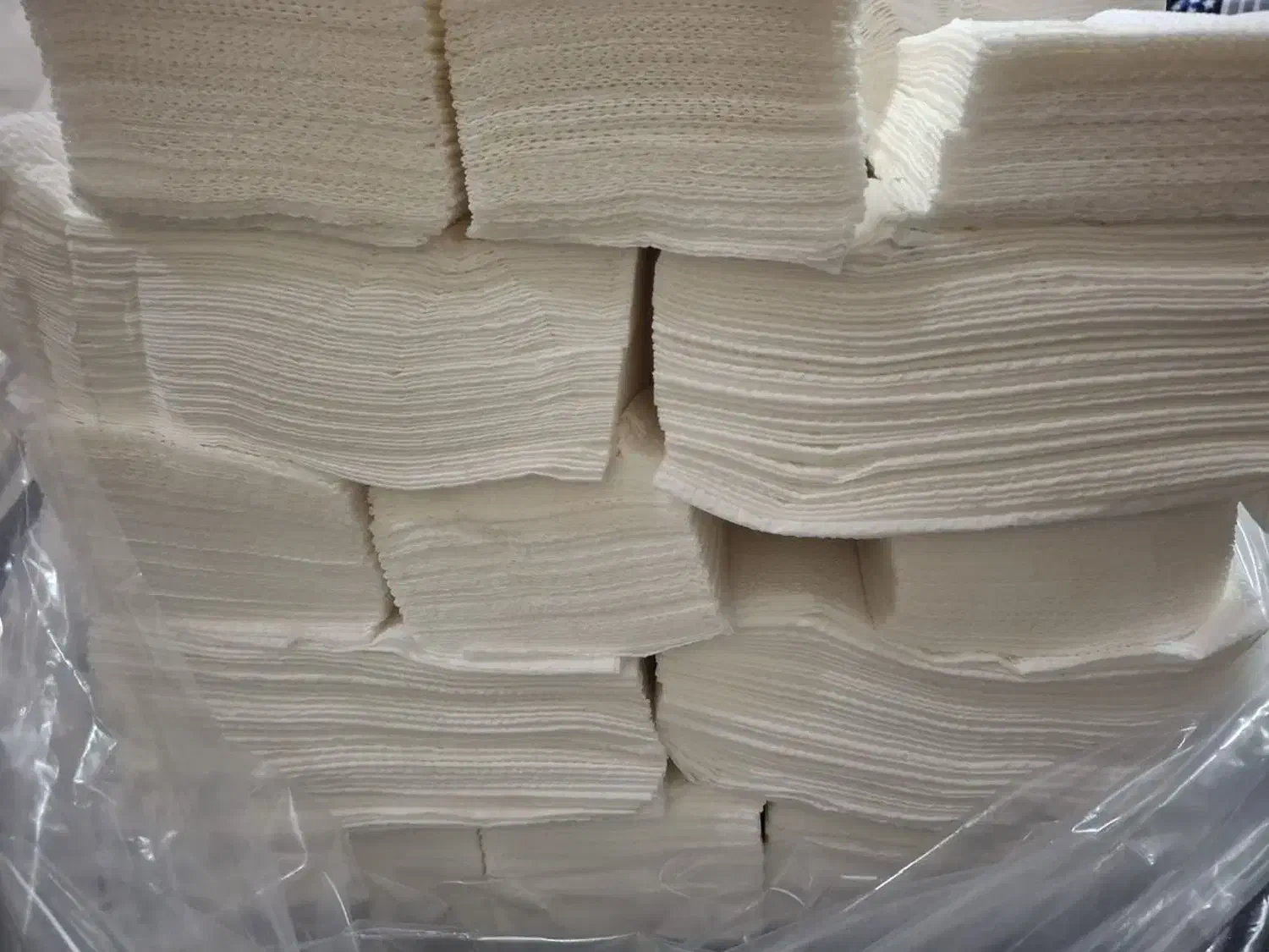 دستمال کاغذی فله ای و بسته بندی تحویل در محل شما|مواد شوینده و دستمال کاغذی|تهران, تهرانپارس شرقی|دیوار