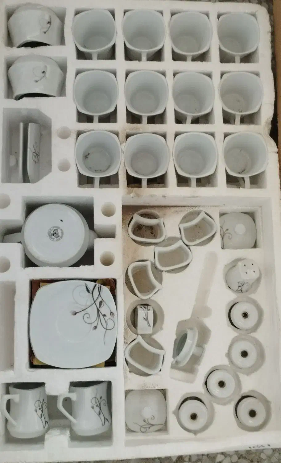 چینی پردیس 12نفره|ظروف سرو و پذیرایی|الوند, |دیوار