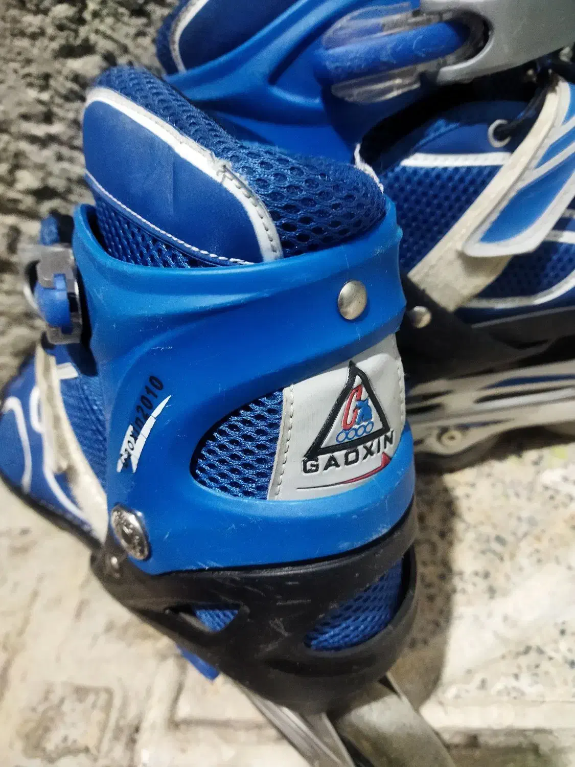 کفش اسکیت|دوچرخه، اسکیت، اسکوتر|سنندج, |دیوار