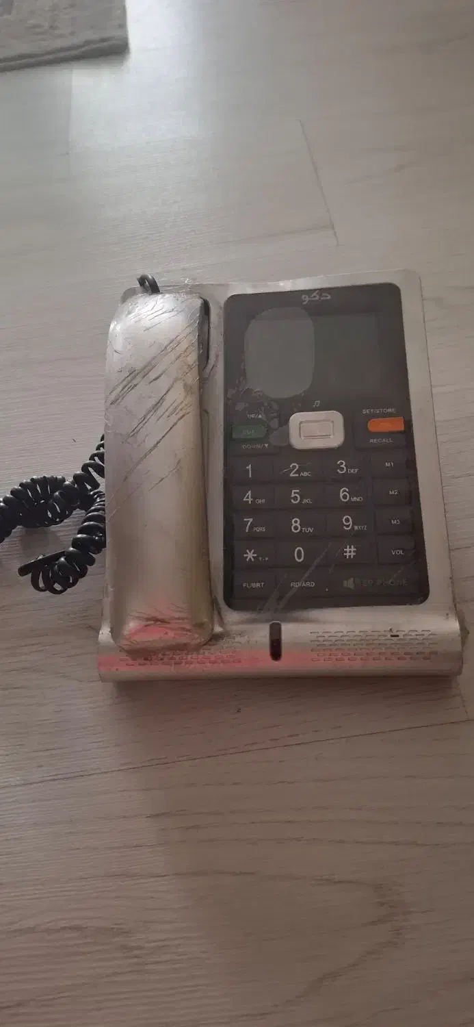 تلفن نو داخل کارتن استفاده نشده|تلفن رومیزی|ابهر, |دیوار