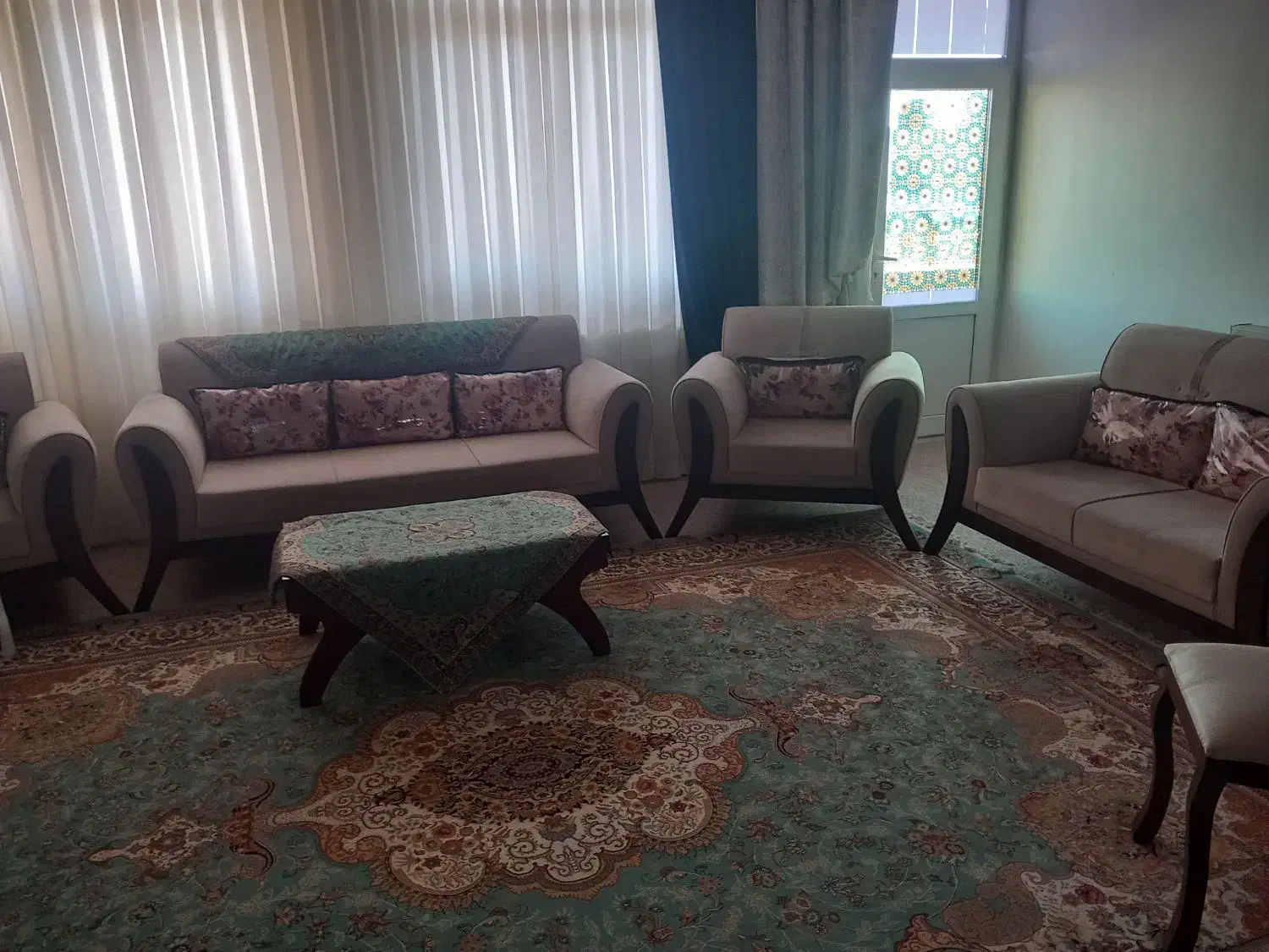 کاور مبل راحتی ۷نفره سالم|مبلمان خانگی و میز عسلی|کوهدشت, |دیوار