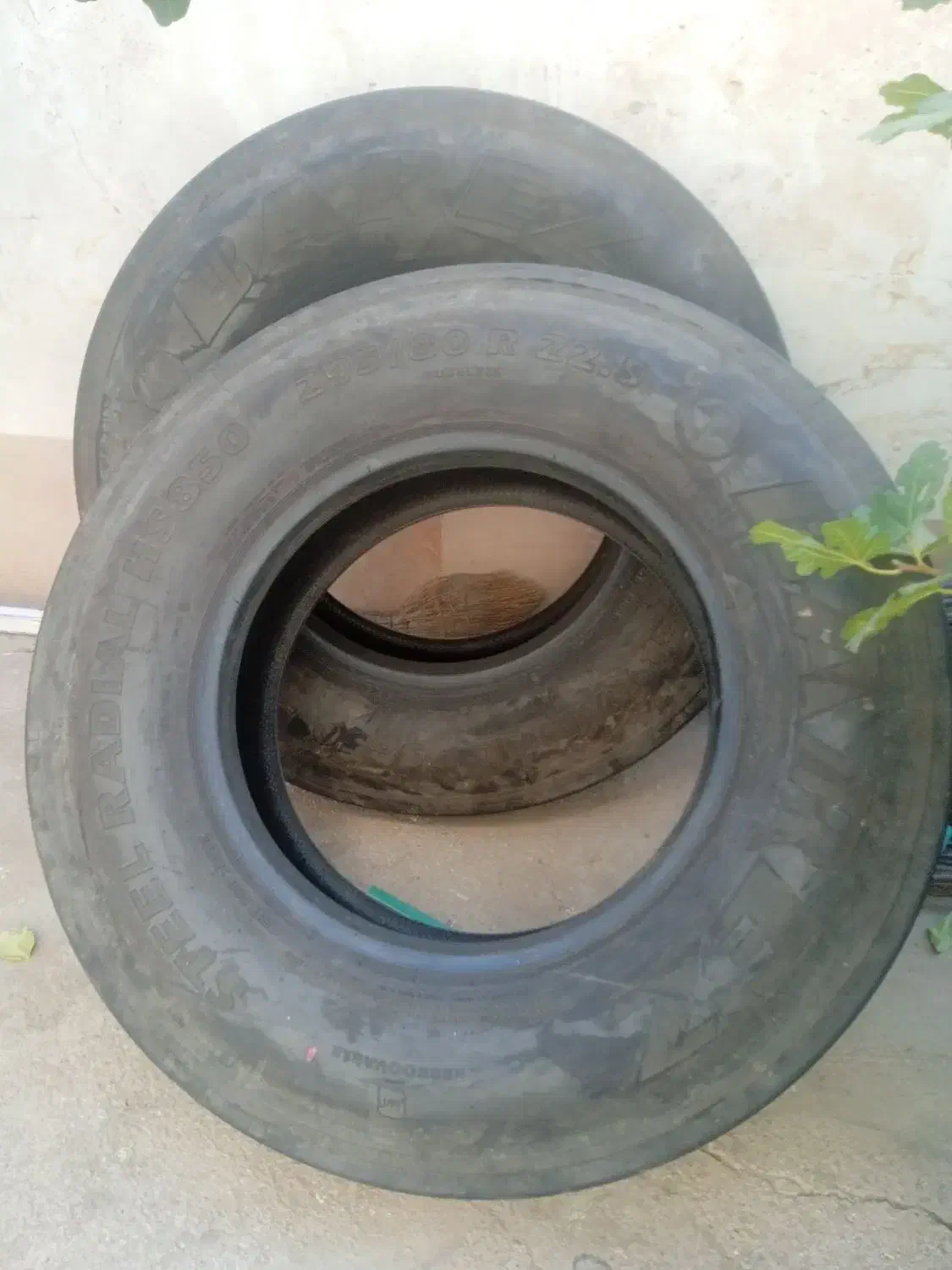 با سلام یک جفت لاستیک بارز 295|قطعات یدکی و لوازم جانبی|خرامه, |دیوار