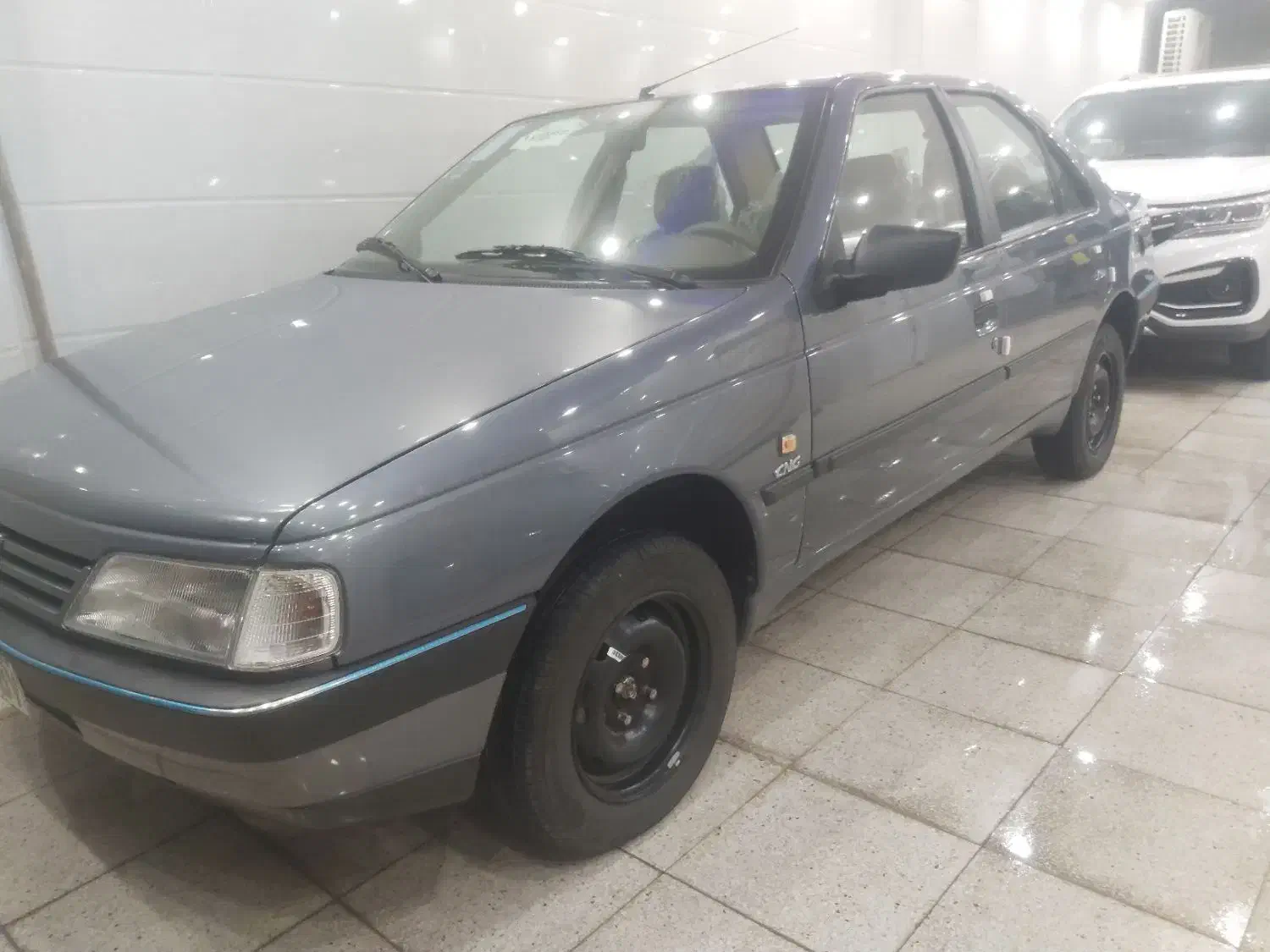 پژو۴۰۵ دوگانه خشک مدل ۹۹|خودرو سواری و وانت|بندرعباس, |دیوار