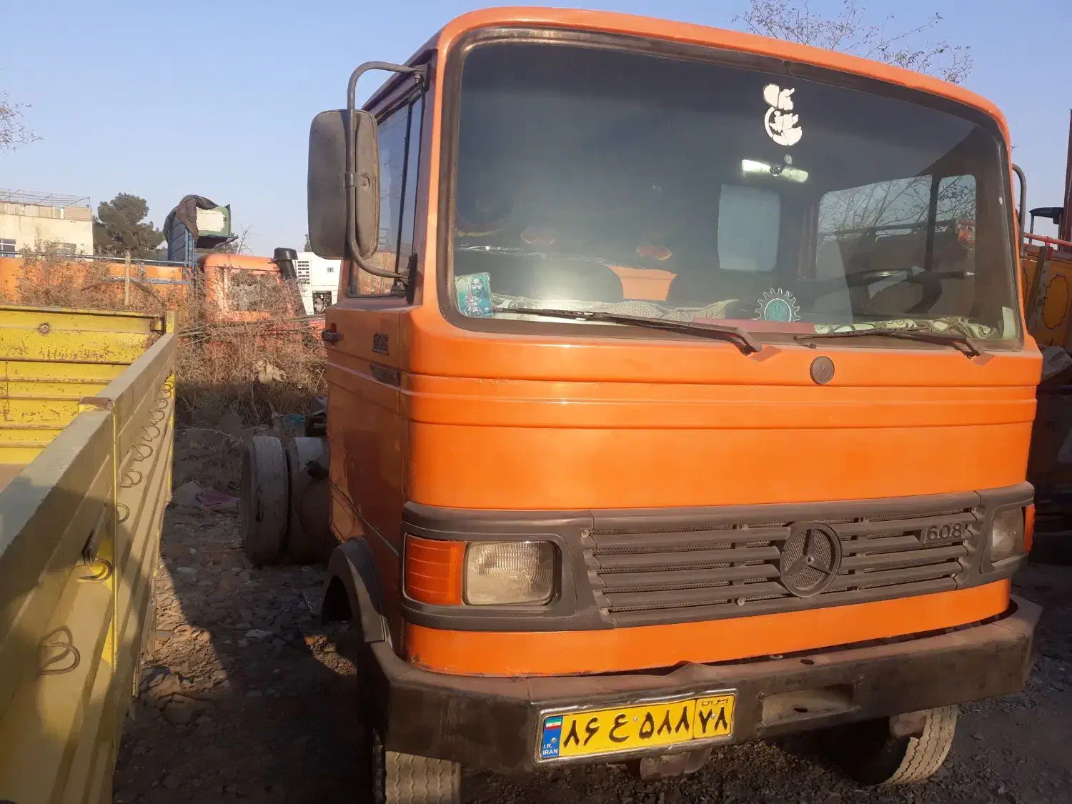 خاور۶۰۸ مدل۷۸  داخل بیرنگ استاندارد شاسی مشکی|خودرو سنگین|چهاردانگه (تهران), |دیوار