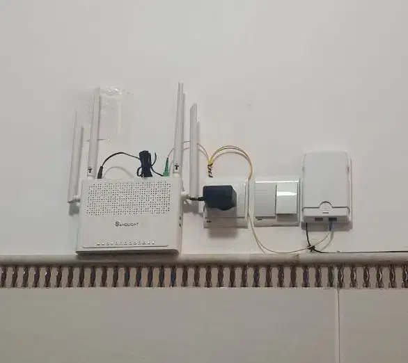 خدمات فیبر نوری|مودم و تجهیزات شبکه|قم, زنبیل آباد|دیوار