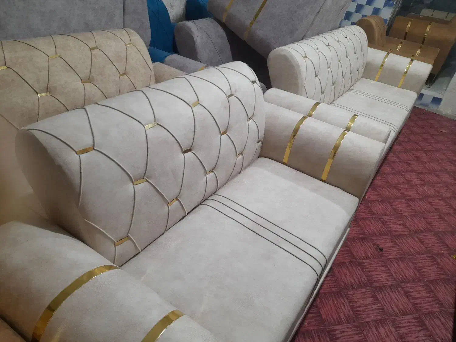 نصف قیمت به دلیل انبارگردانی|مبلمان خانگی و میز عسلی|نیشابور, ابراهیم ادهم|دیوار