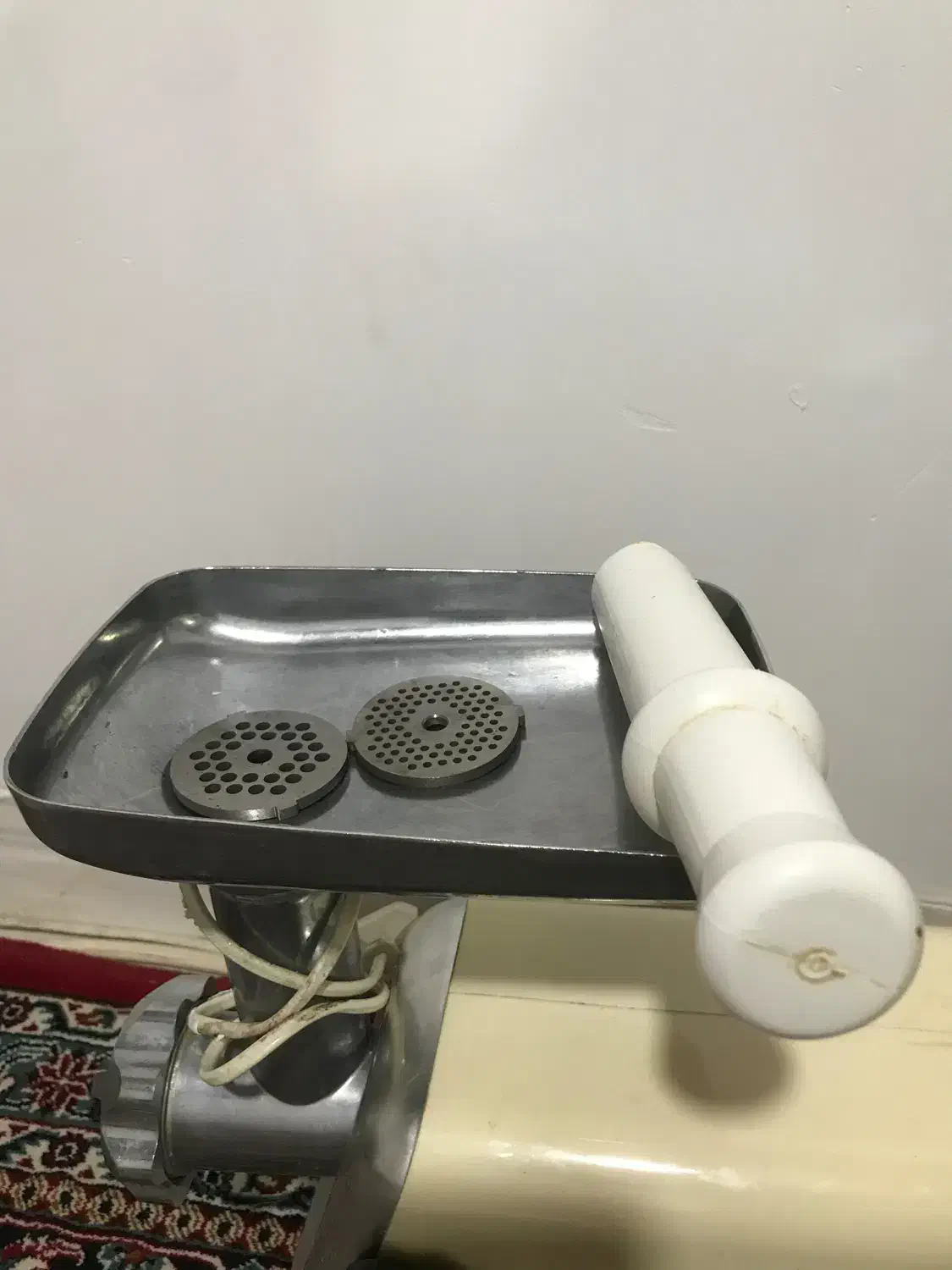 چرخ گوشت|خردکن، آسیاب، غذاساز|ساری, |دیوار