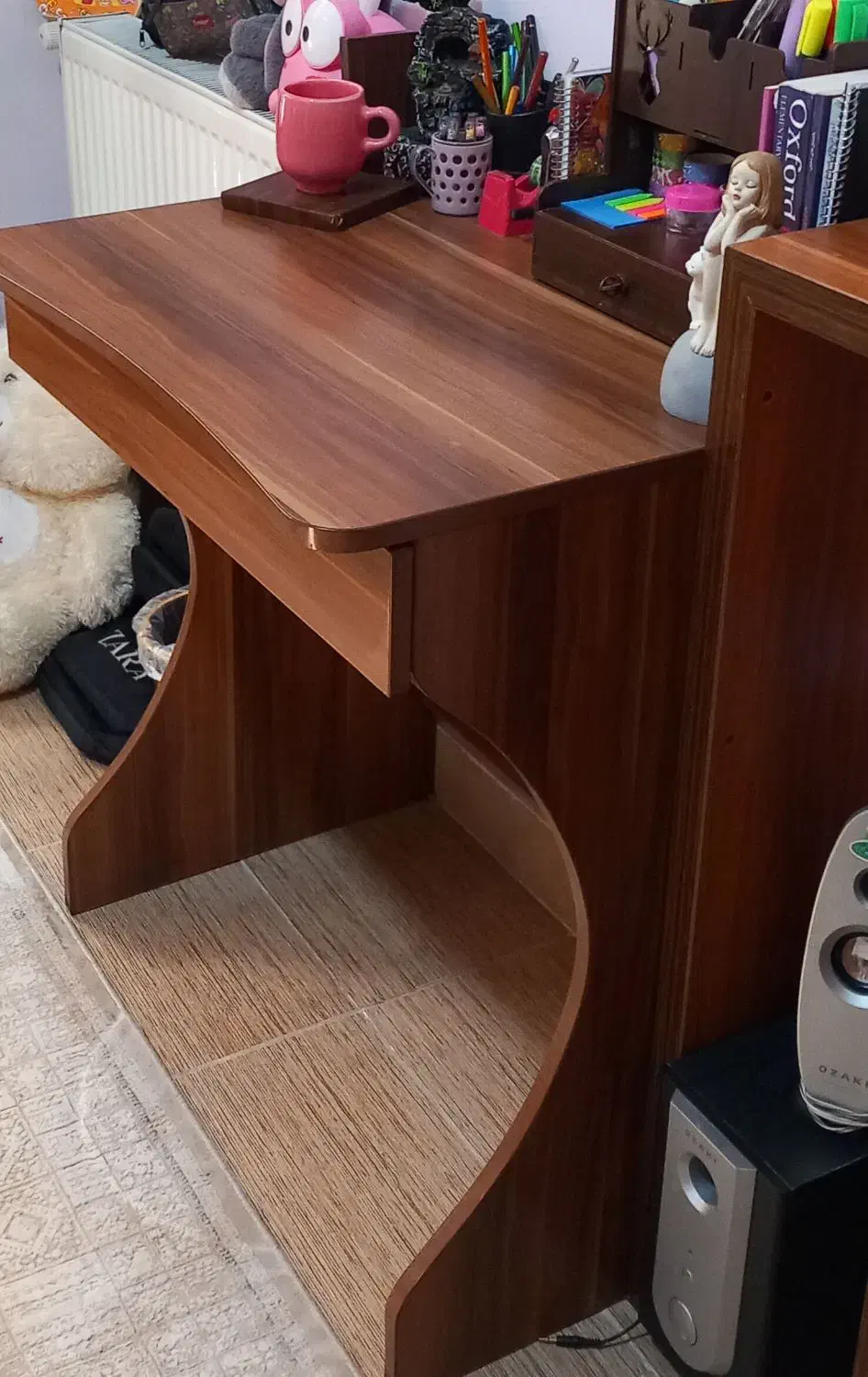 میز تحریر|میز تحریر و کامپیوتر|اسلام‌شهر, شهرک واوان|دیوار