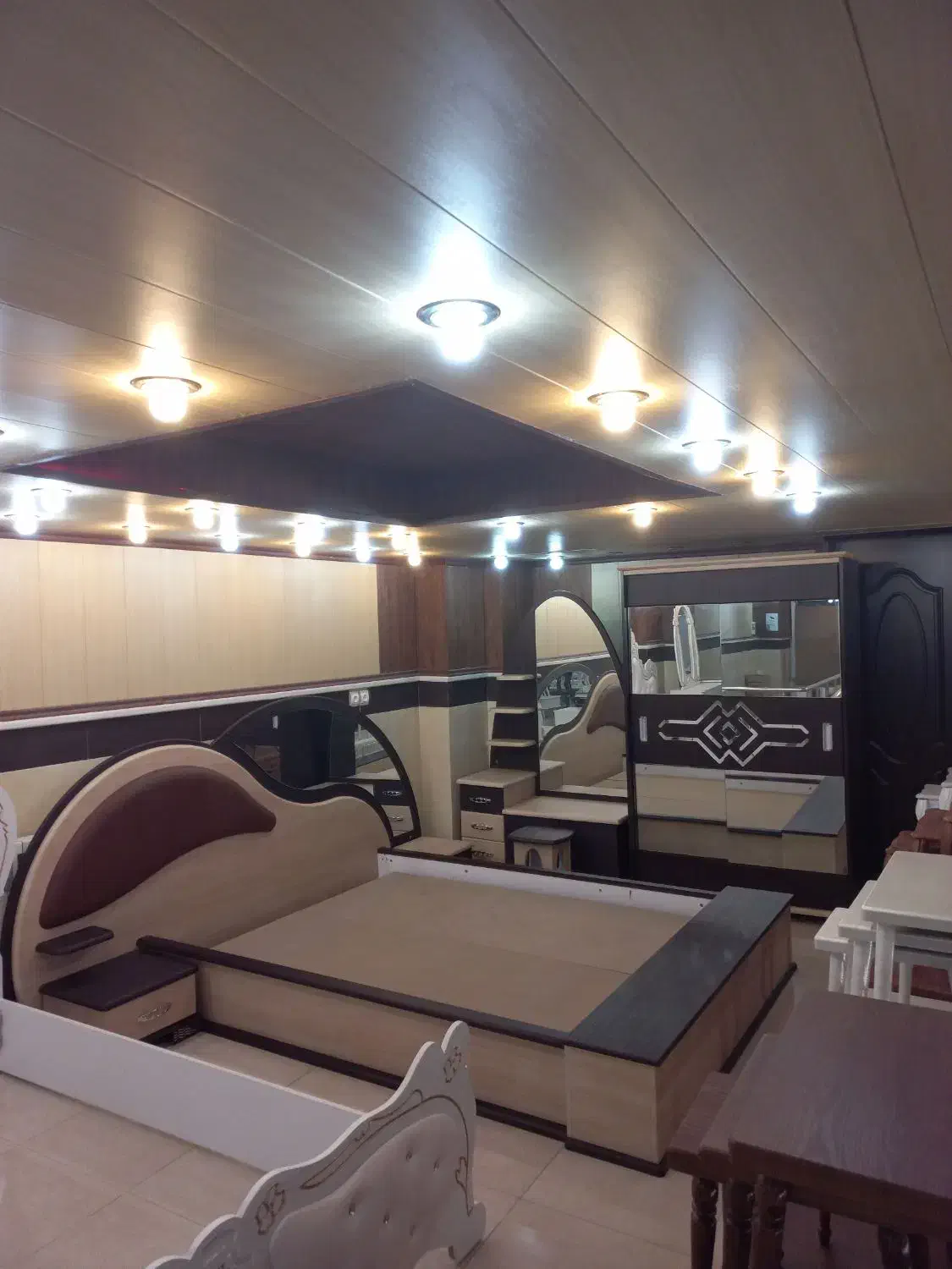 سرویس خواب شرکتی دست دوم|تخت و سرویس خواب|مهاباد (آذربایجان غربی), |دیوار