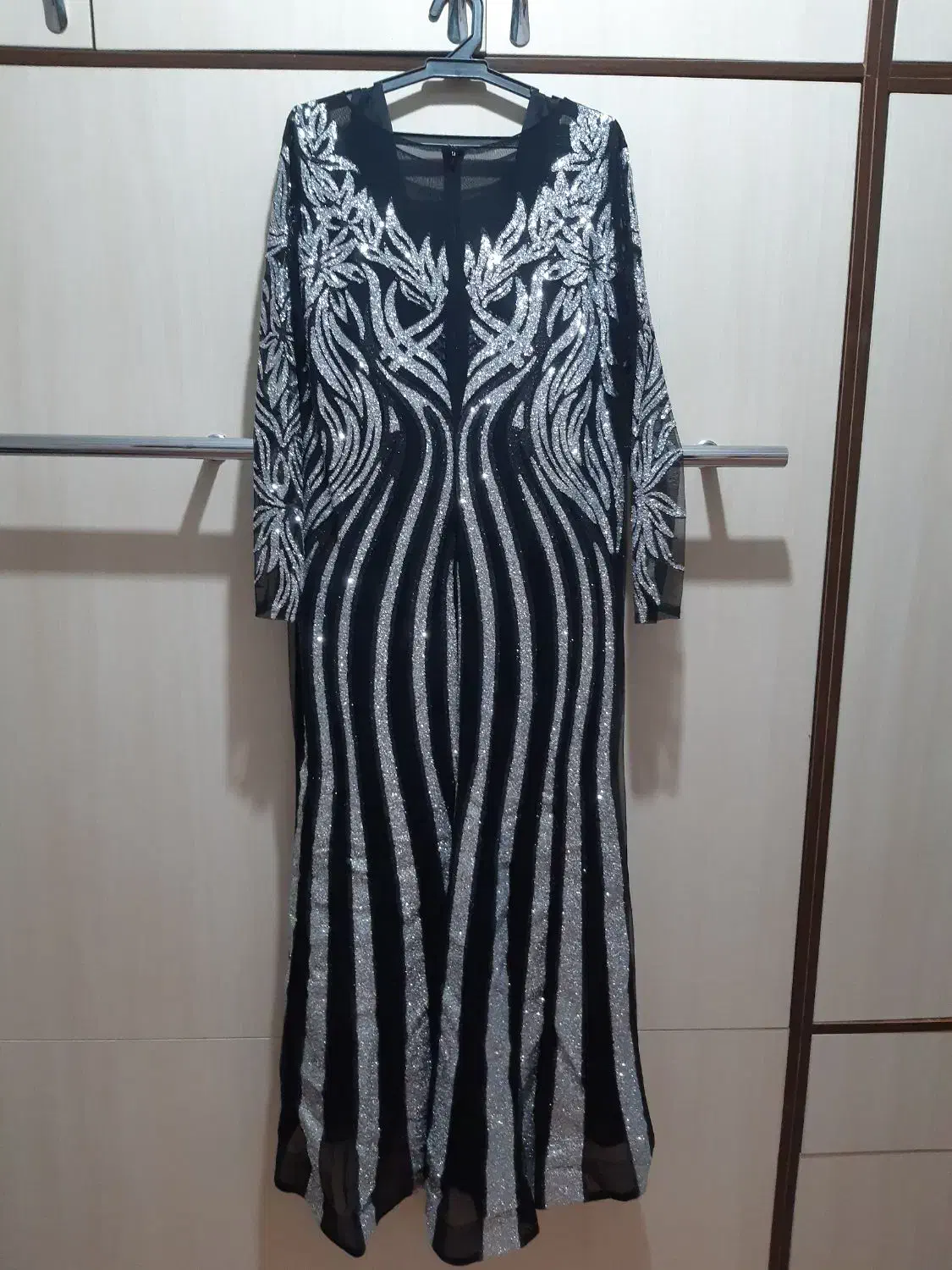 لباس مجلسی|لباس|محمدشهر, محمدشهر|دیوار