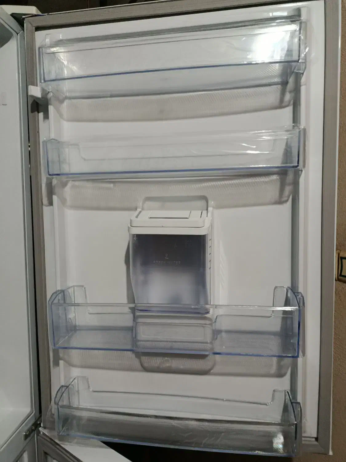 یخچال هوکو پلاس مدل 7025|یخچال و فریزر|نیشابور, مازول|دیوار