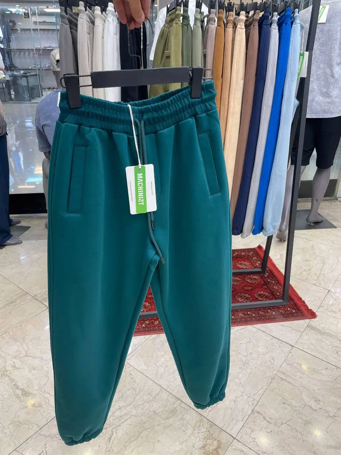 جاگر خارجی|لباس|قم, علی آباد|دیوار