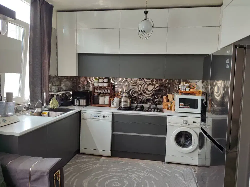 ۶۷ متر ۲ خوابه فلکه سوم تهرانپارس فول امکانات