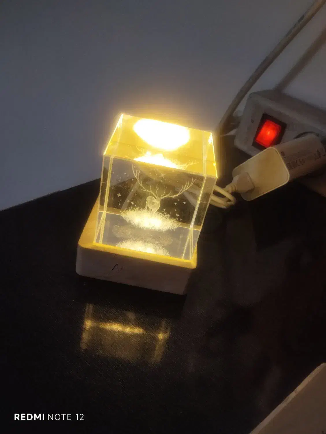 گوی کریستالی|ریسه و چراغ تزئینی|سنندج, |دیوار