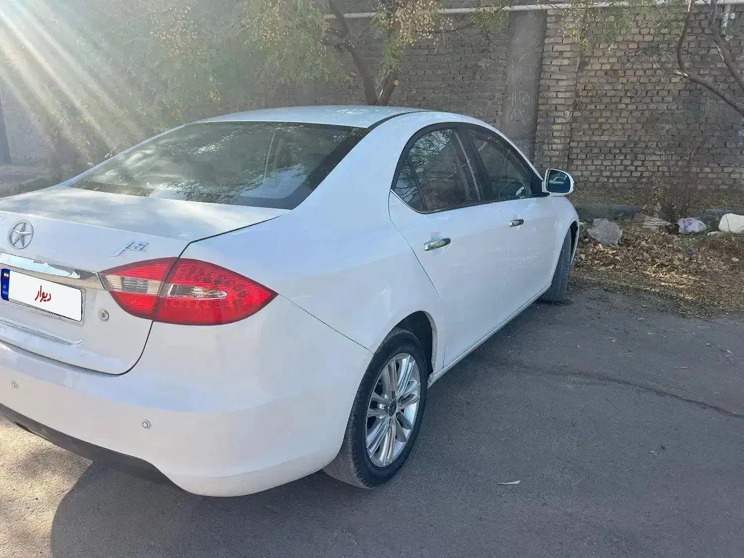 جک j5|خودرو سواری و وانت|یزد, |دیوار